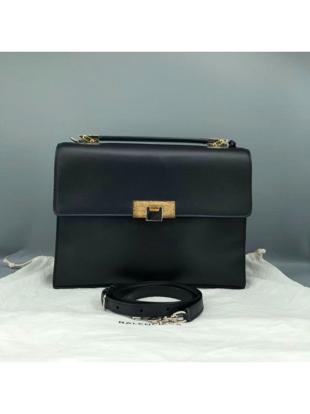 Balenciaga Black Leather comes with authenticity card